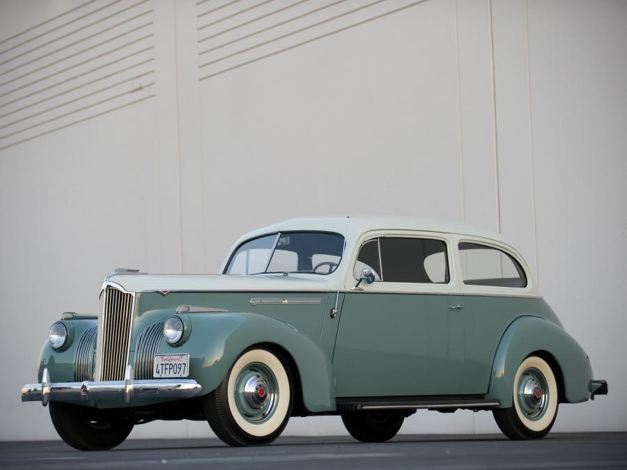  Packard 110 2-Door Touring Sedan 1941 года  (фото 1 из 2)